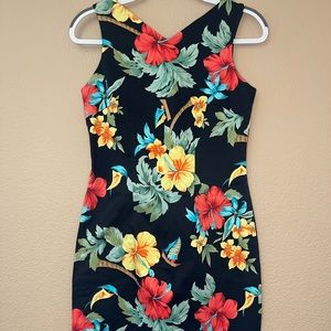 Women’s Petite Small Tropical Print Dress
